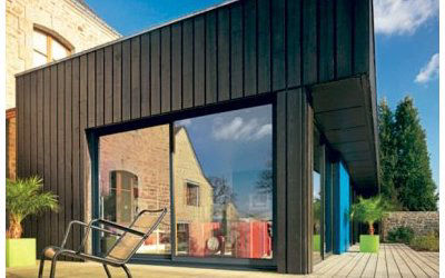 Komilfo Stores et Menuiseries de Bretagne : votre conseiller stores et fermetures dans le Morbihan