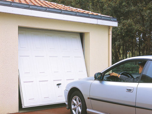 Komilfo Stores et Menuiseries de Bretagne : votre conseiller stores et fermetures dans le Morbihan