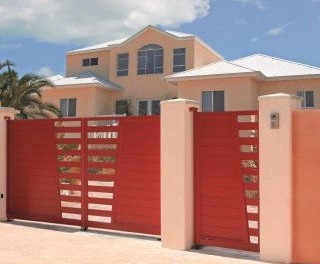 Komilfo Stores et Menuiseries de Bretagne : votre conseiller stores et fermetures dans le Morbihan