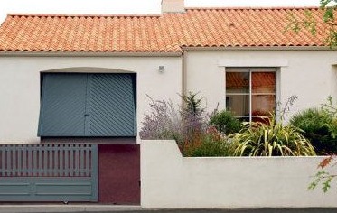 Komilfo Stores et Menuiseries de Bretagne : votre conseiller stores et fermetures dans le Morbihan