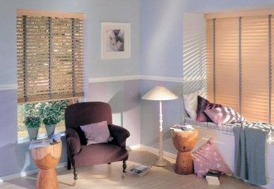 Komilfo Stores et Menuiseries de Bretagne : votre conseiller stores et fermetures dans le Morbihan