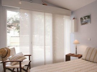 Komilfo Stores et Menuiseries de Bretagne : votre conseiller stores et fermetures dans le Morbihan