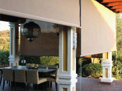 Komilfo Stores et Menuiseries de Bretagne : votre conseiller stores et fermetures dans le Morbihan