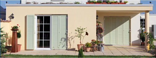 Komilfo Stores et Menuiseries de Bretagne : votre conseiller stores et fermetures dans le Morbihan