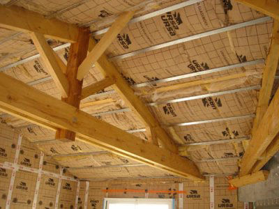 Komilfo Stores et Menuiseries de Bretagne : votre conseiller stores et fermetures dans le Morbihan