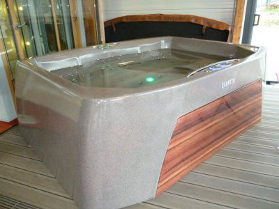 Komilfo Stores et Menuiseries de Bretagne : votre conseiller stores et fermetures dans le Morbihan