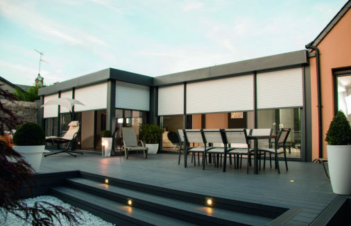 Komilfo Stores et Menuiseries de Bretagne : votre conseiller stores et fermetures dans le Morbihan